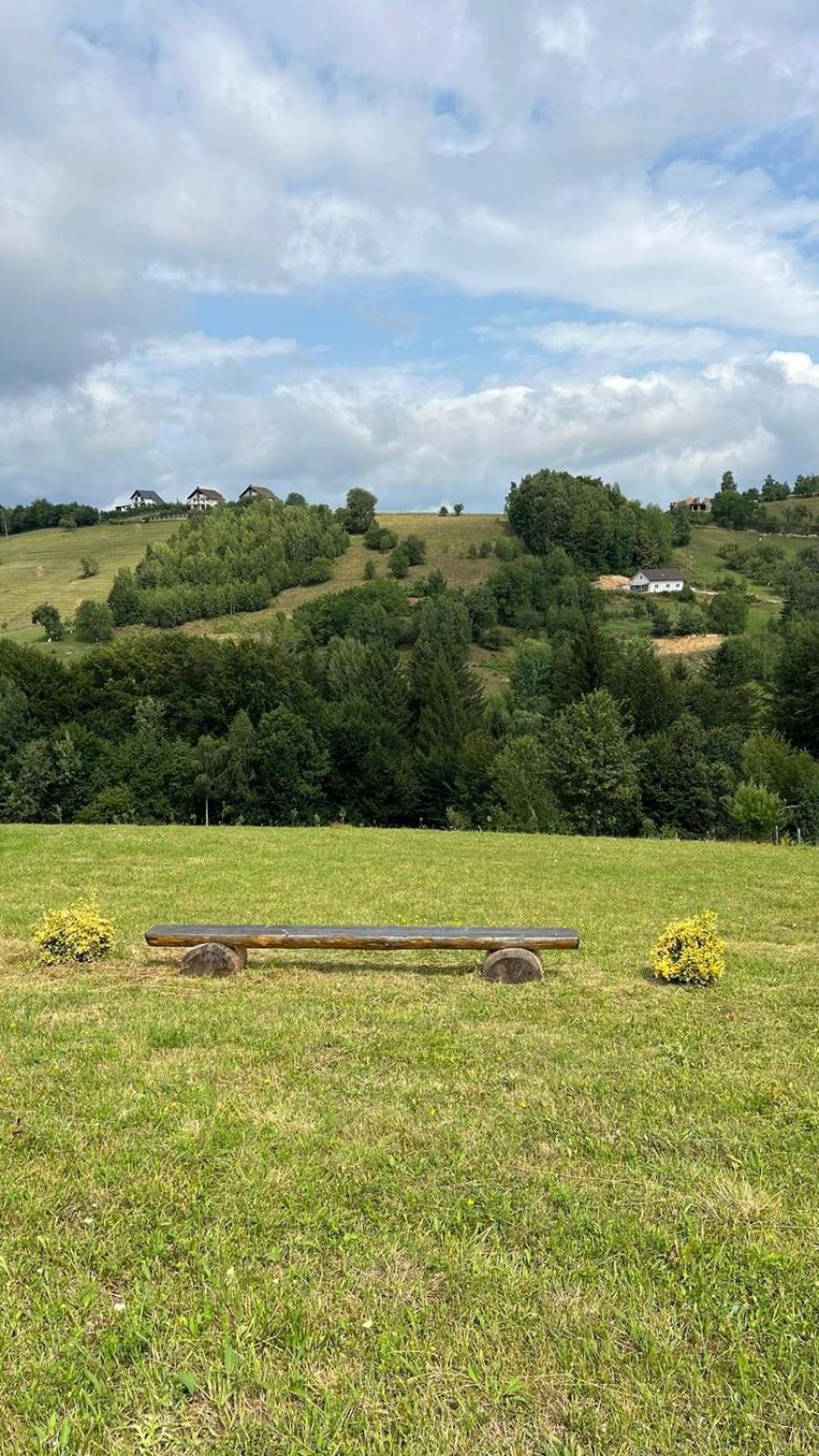 My Little Village Poiana Mărului エクステリア 写真